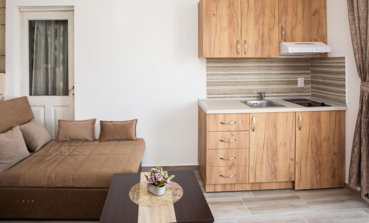 Apartments Jelena อุลซิน ภายนอก รูปภาพ