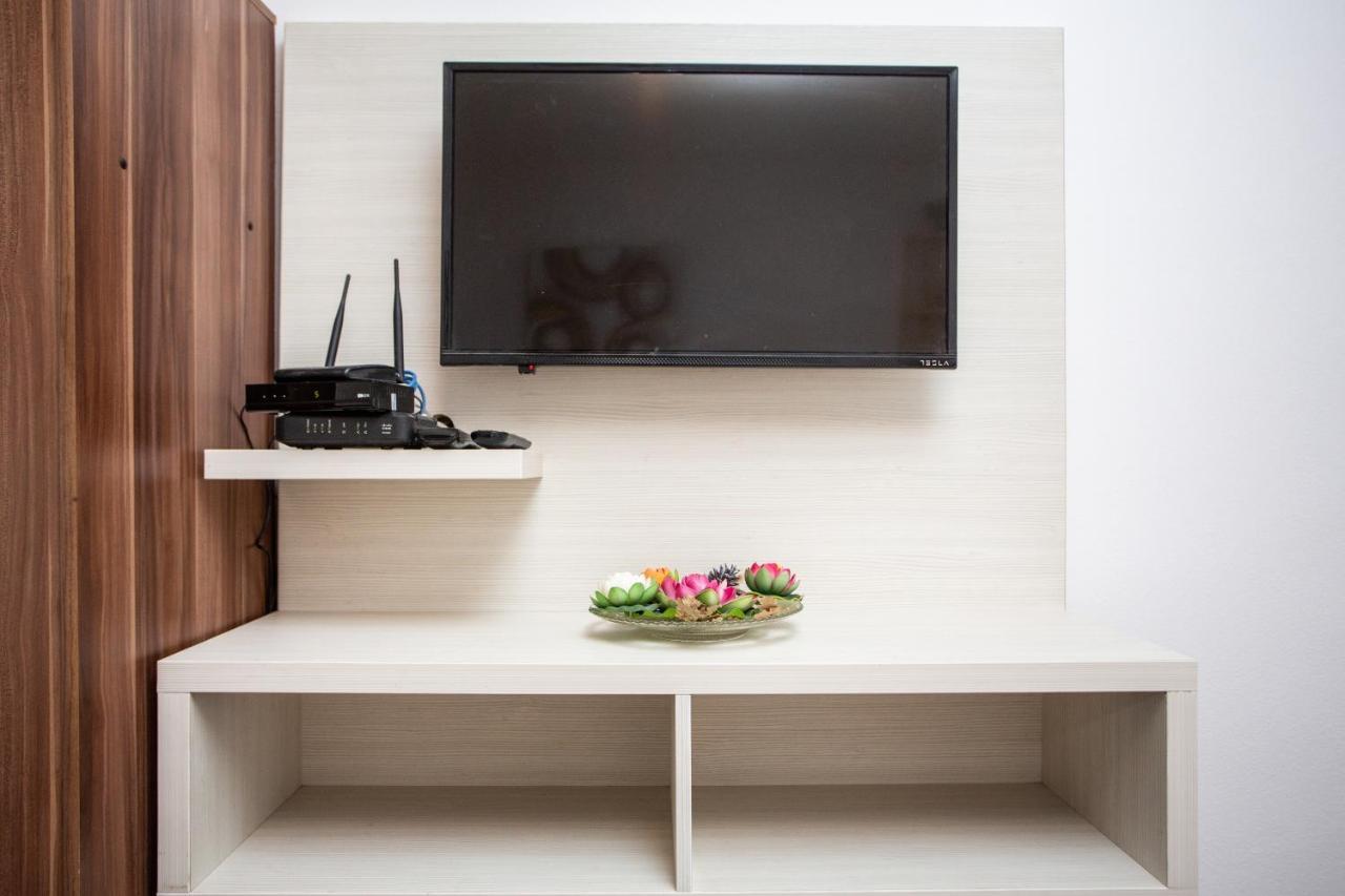 Apartments Jelena อุลซิน ภายนอก รูปภาพ